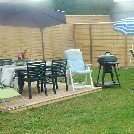 St Malo Maison Avec Jardin Proche Gare Plage Intramuros Chien Admis Parking Gratuit Saint-Malo Exteriör bild