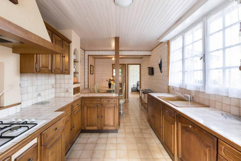 St Malo Maison Avec Jardin Proche Gare Plage Intramuros Chien Admis Parking Gratuit Saint-Malo Exteriör bild